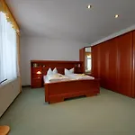 Haus Lucie 50m Bis Zum Ostseestrand Homestay Heringsdorf (Usedom)