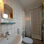Haus Lucie 50m Bis Zum Ostseestrand Homestay