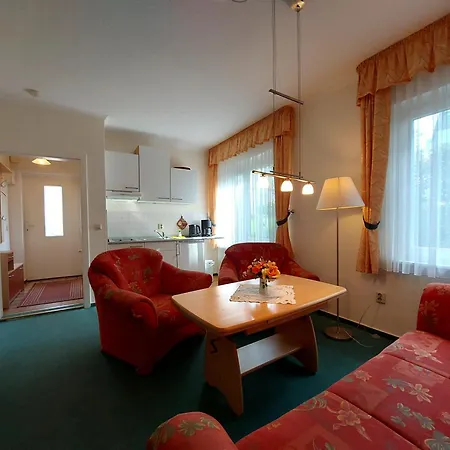 Haus Lucie 50m Bis Zum Ostseestrand * Heringsdorf