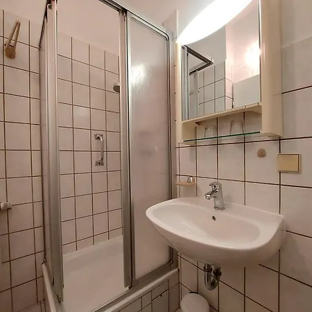 Haus Lucie 50m Bis Zum Ostseestrand Séjour chez l'habitant