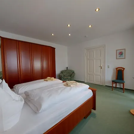 Haus Lucie 50m Bis Zum Ostseestrand Séjour chez l'habitant Heringsdorf (Usedom)