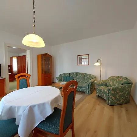 Haus Lucie 50m Bis Zum Ostseestrand Séjour chez l'habitant *