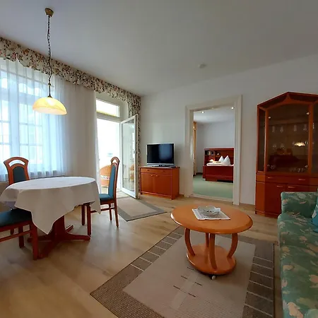 Haus Lucie 50m Bis Zum Ostseestrand * Heringsdorf